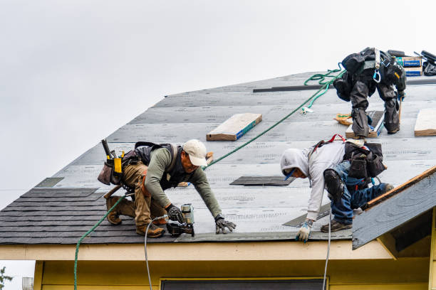 Professional Gutter Installation technician working in Allen, KS